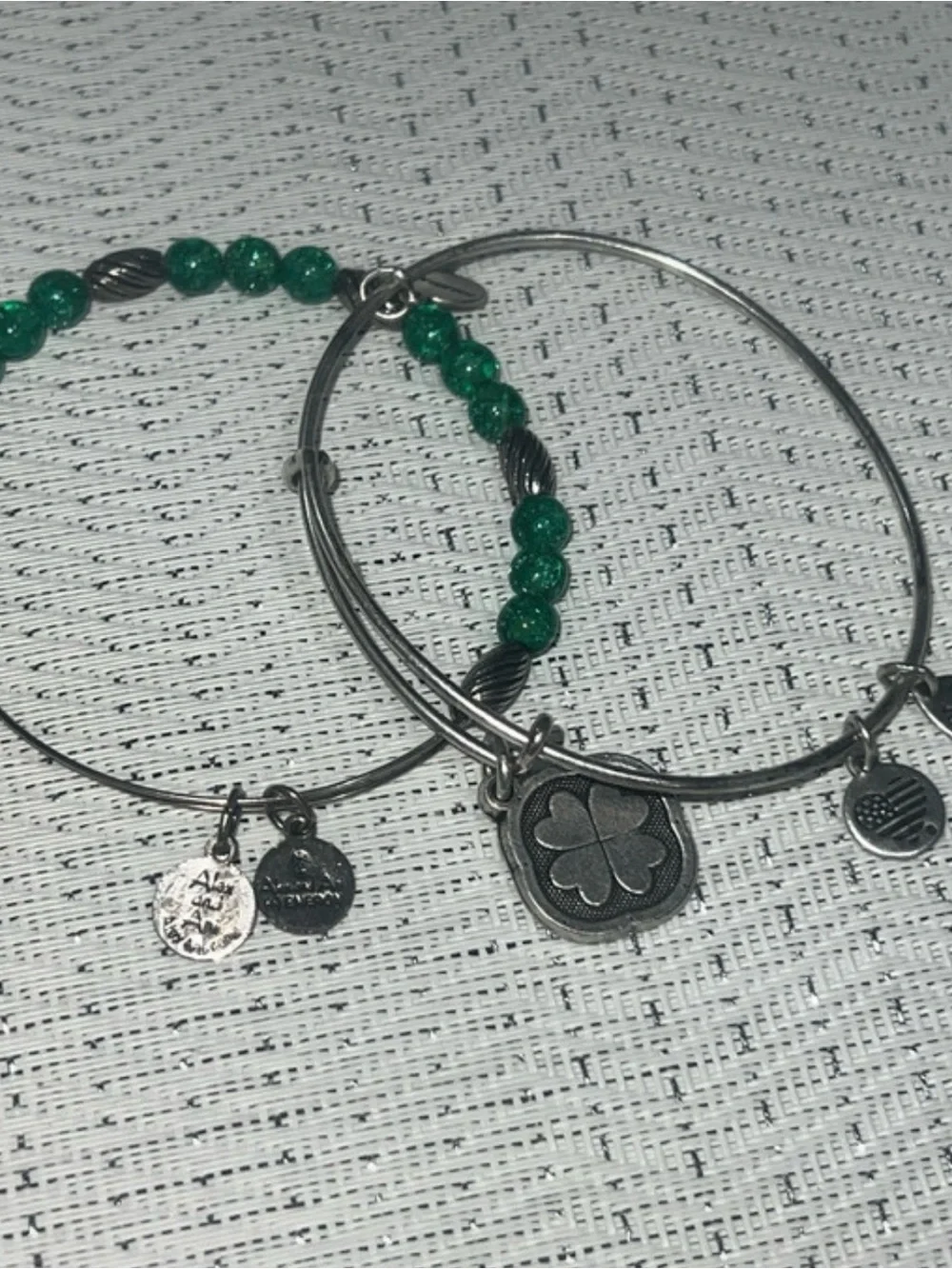 Silver-Tone Stacked Charm Bangle Bracelet Set with Green Beads